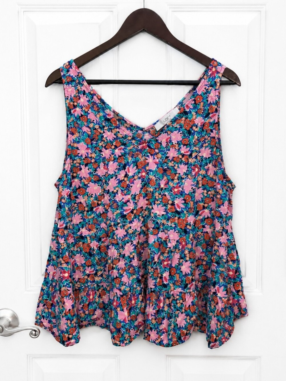 Loft Pink Multi Floral Sleeveless Peplum Blouse Sz XL